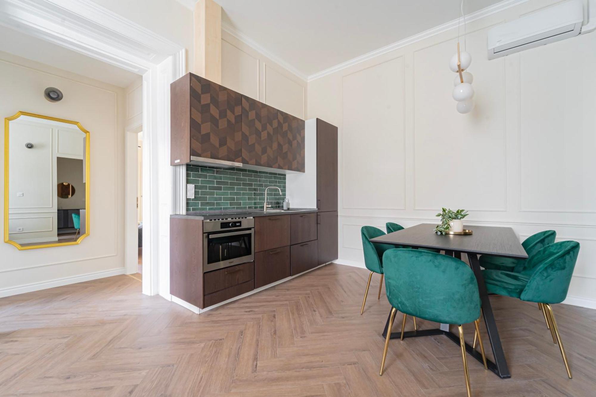 Luxurious Prestige Apartment On The St Stephen Road Budapest Exterior photo