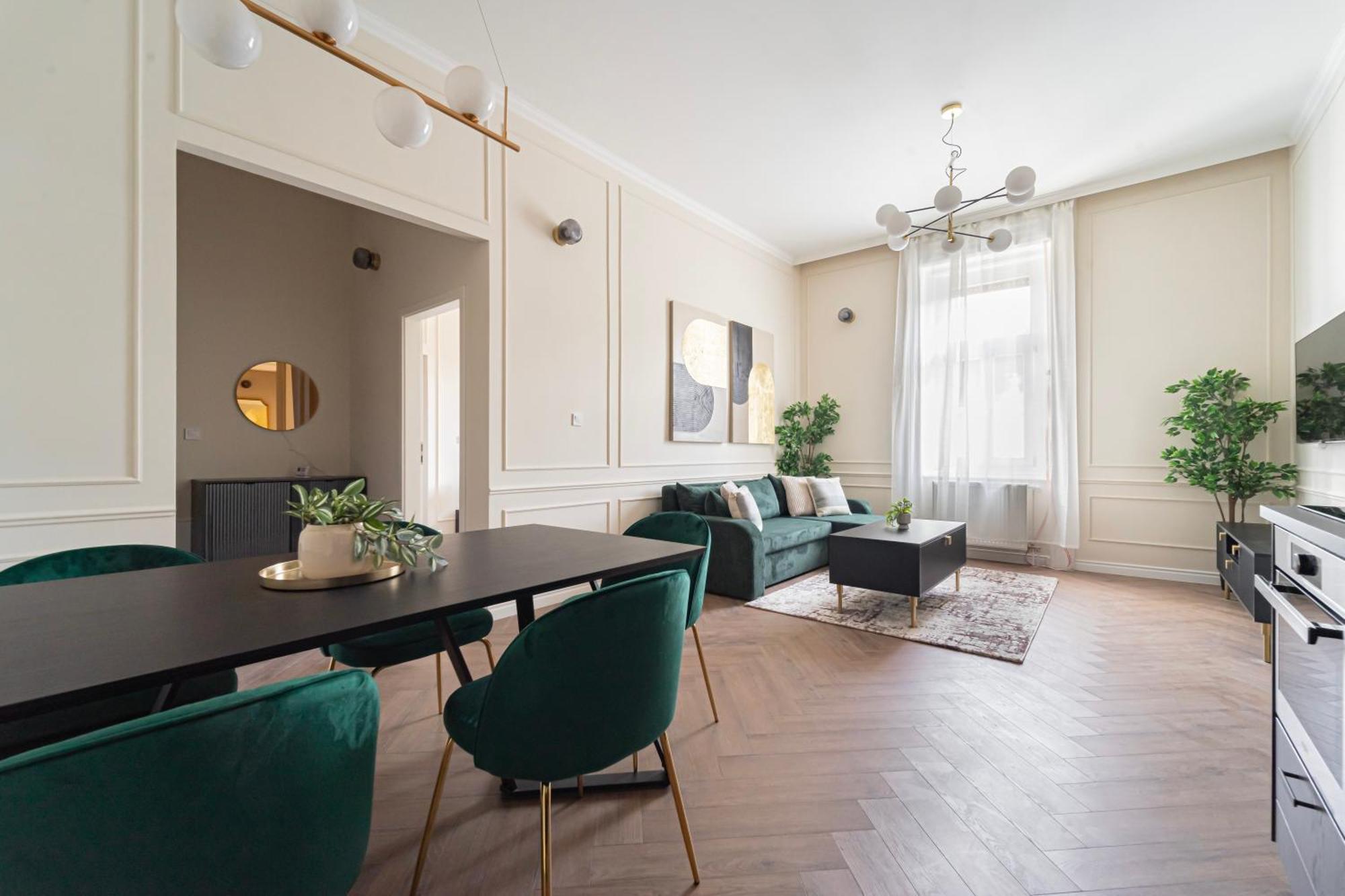 Luxurious Prestige Apartment On The St Stephen Road Budapest Exterior photo